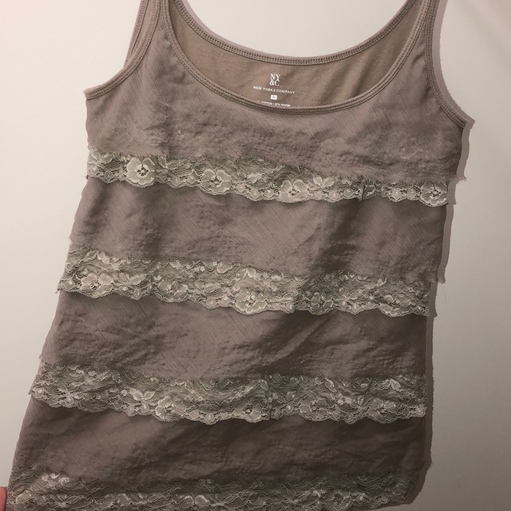 🛍🛍Layered lace tank top